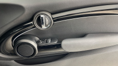 MINI Hatchback 1.5 Cooper Sport Premium 3dr Auto Petrol Hatchback